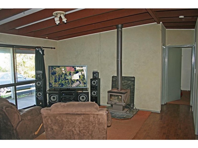 11 Saguaro Court, Tamborine Mountain QLD 4272