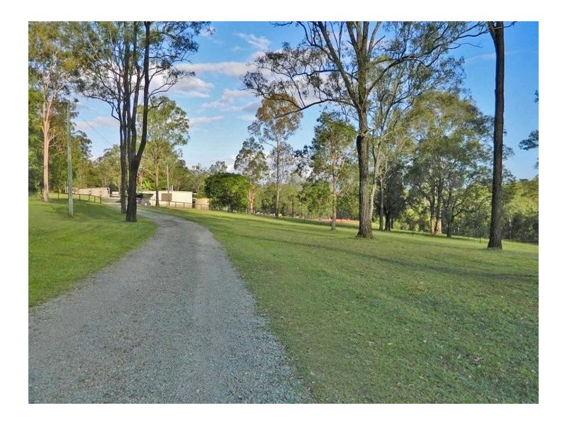 18 Killigrew Road, Tamborine QLD 4270