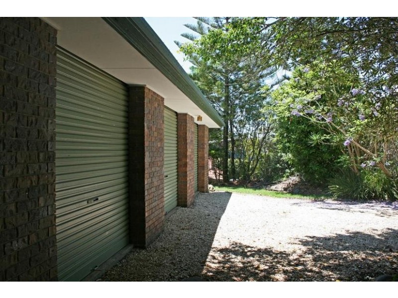 6-8 Java Court, Tamborine Mountain QLD 4272