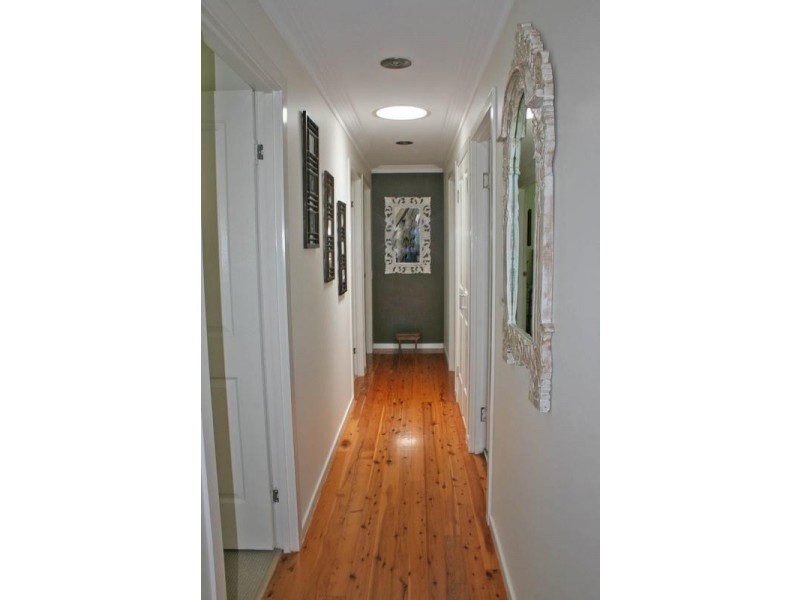 5 Teton Court, Eagle Heights QLD 4271