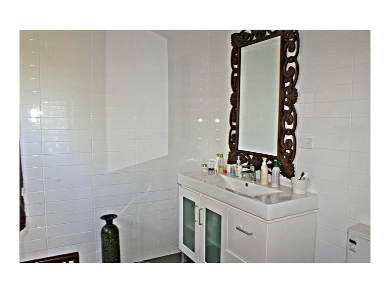 5 Teton Court, Eagle Heights QLD 4271