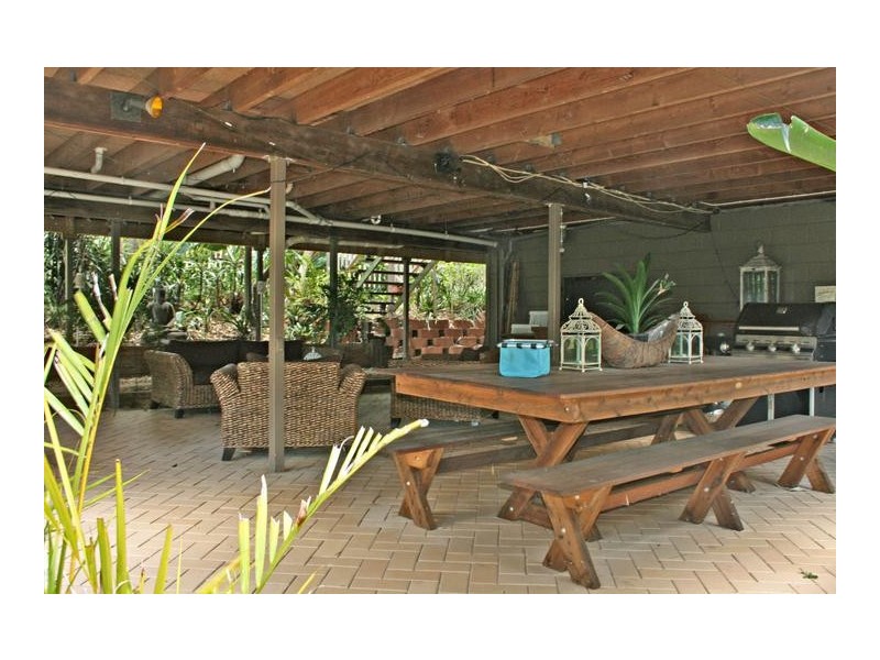 5 Teton Court, Eagle Heights QLD 4271