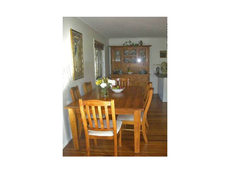 11-15 Siganto Street, Tamborine Mountain QLD 4272