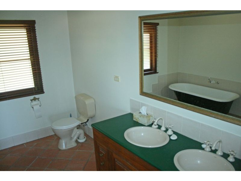 Tamborine Mountain QLD 4272