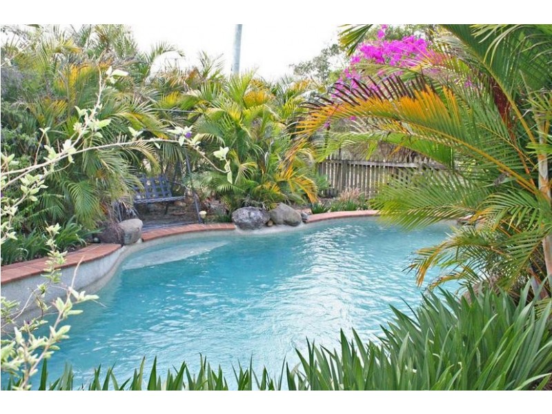71 Hazel Road, Tamborine QLD 4270
