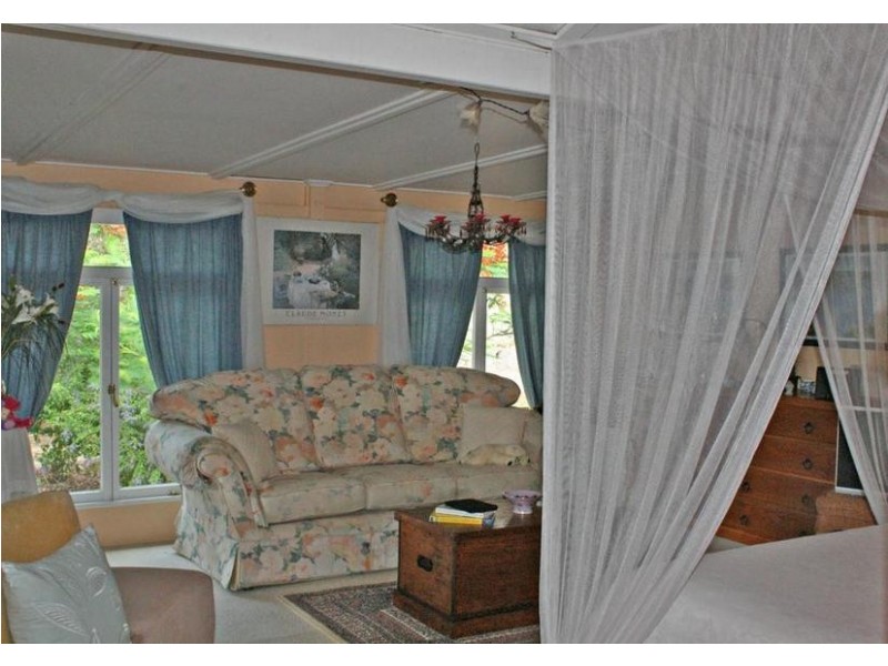 71 Hazel Road, Tamborine QLD 4270
