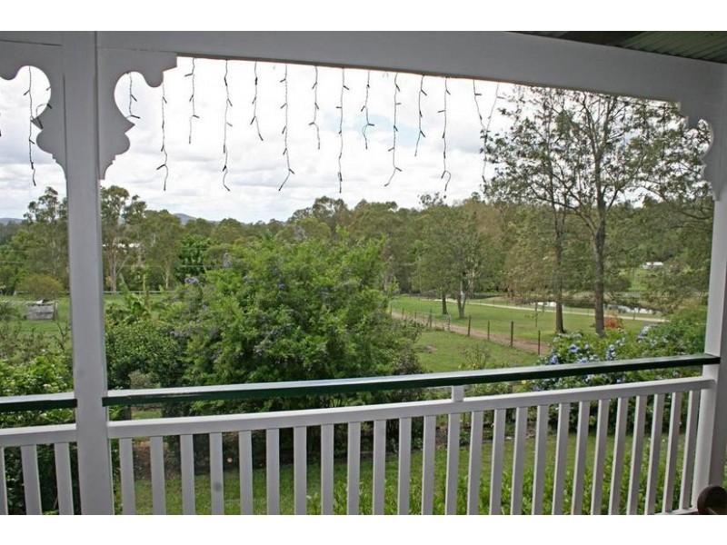 71 Hazel Road, Tamborine QLD 4270