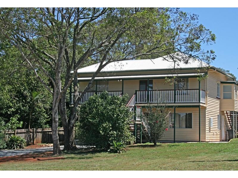 13 Beacon Road, North Tamborine QLD 4272