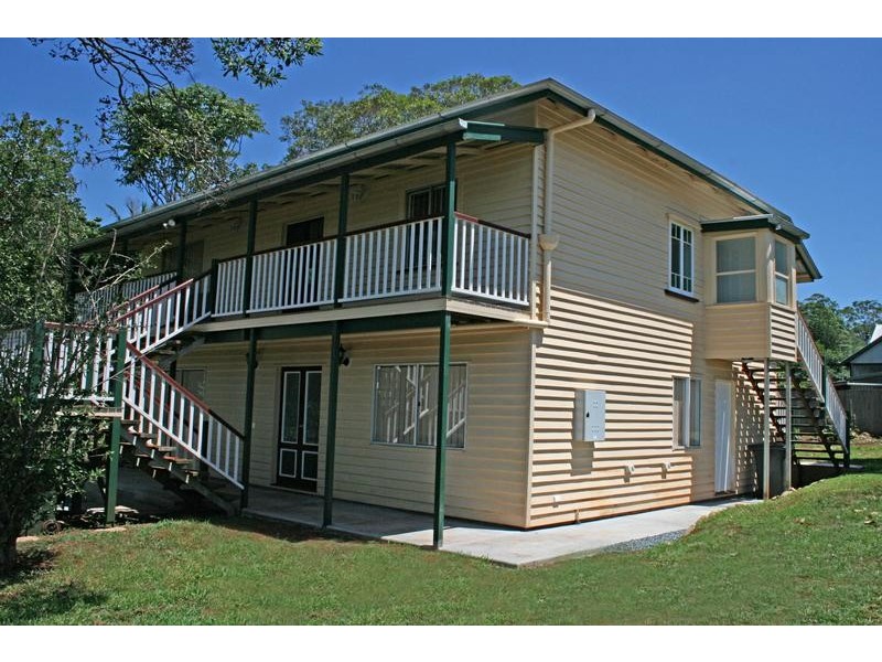 13 Beacon Road, North Tamborine QLD 4272