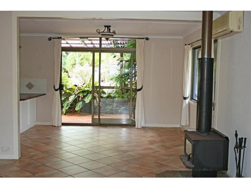 25 Manitzky Street, Tamborine Mountain QLD 4272