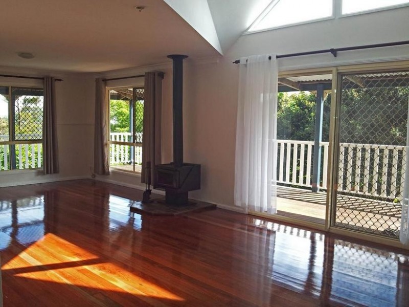 Eagle Heights QLD 4271