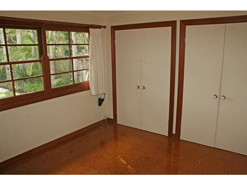 25 Ben Nevis St, Mount Tamborine, Tamborine Mountain QLD 4272