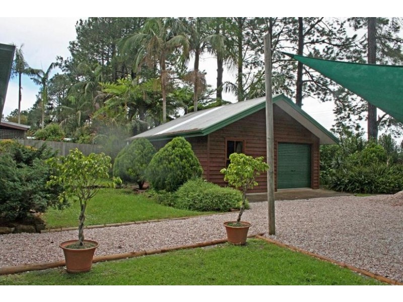 25 Ben Nevis St, Mount Tamborine, Tamborine Mountain QLD 4272