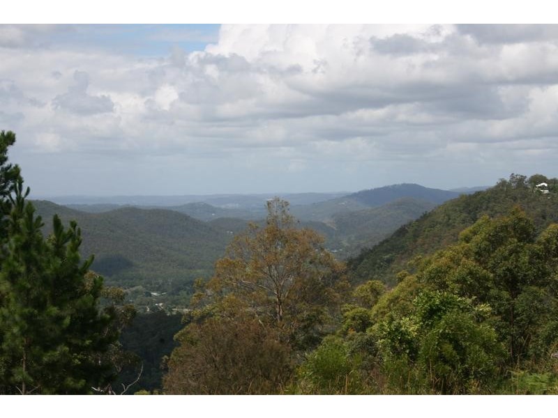 7b Celebes Court, Mount Tamborine., Tamborine Mountain QLD 4272