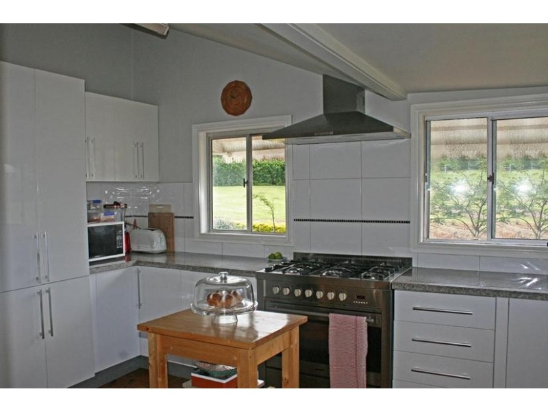 Tamborine Mountain QLD 4272