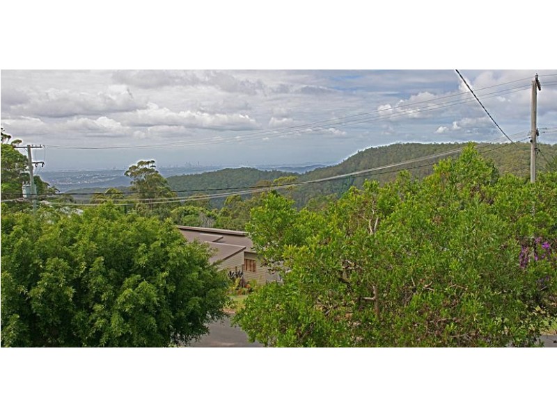 52 MAGNETIC DRIVE, Eagle Heights QLD 4271