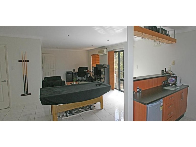 52 MAGNETIC DRIVE, Eagle Heights QLD 4271