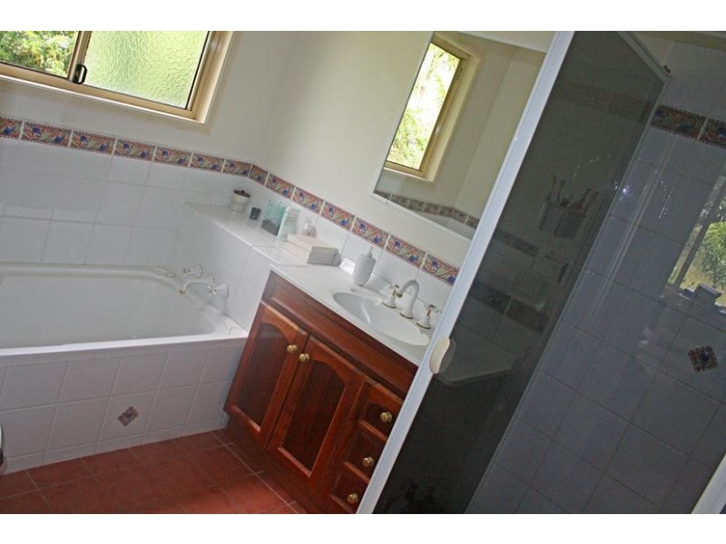 22 Sumba Court Mt Tamborine, Tamborine Mountain QLD 4272