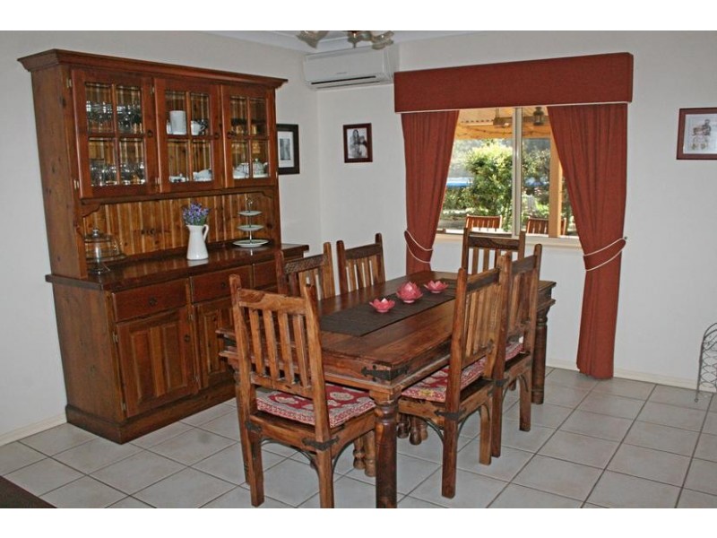 266 Long Road, North Tamborine QLD 4272