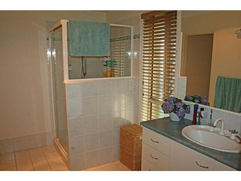 266 Long Road, North Tamborine QLD 4272