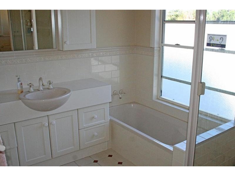 Tamborine Mountain QLD 4272