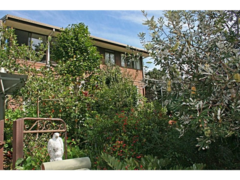 22 Wongawallan Road, Eagle Heights QLD 4271