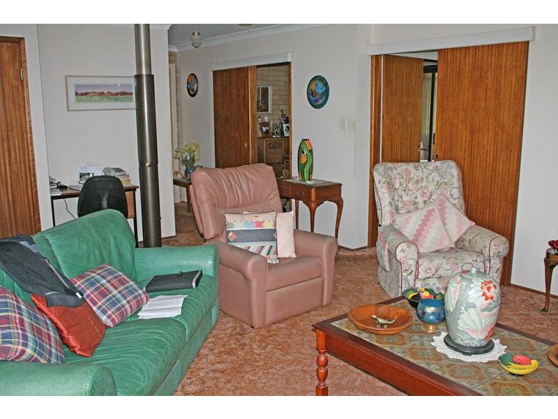 22 Wongawallan Road, Eagle Heights QLD 4271