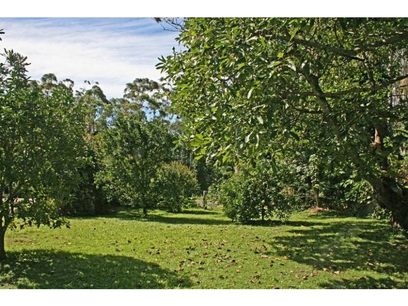 24 Wongawallan Road, Eagle Heights QLD 4271