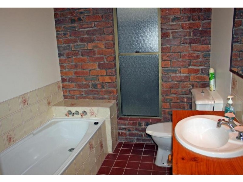 Eagle Heights QLD 4271