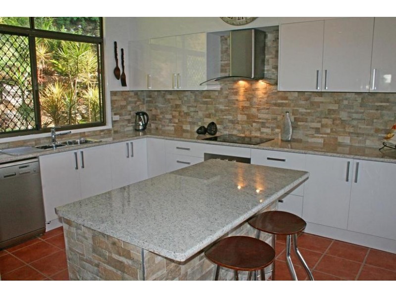 251 Guanaba Creek Road, Tamborine Mountain QLD 4272