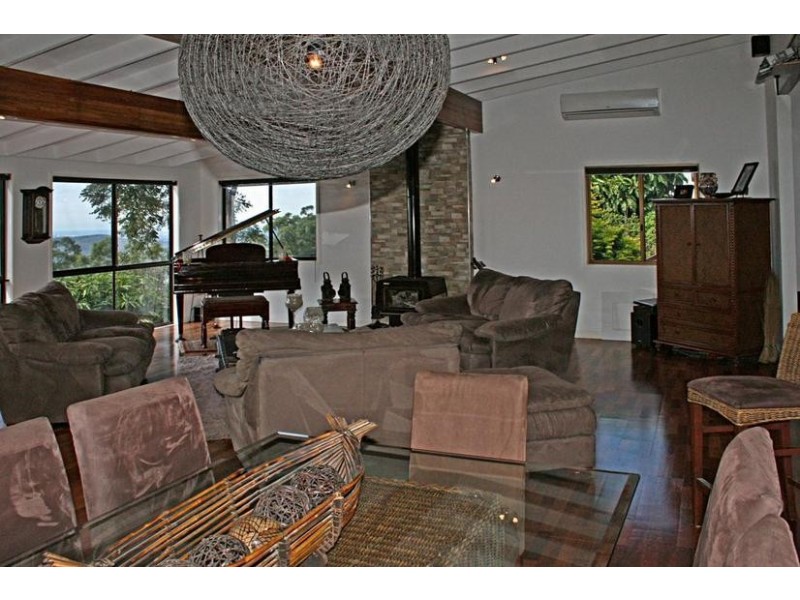 251 Guanaba Creek Road, Tamborine Mountain QLD 4272