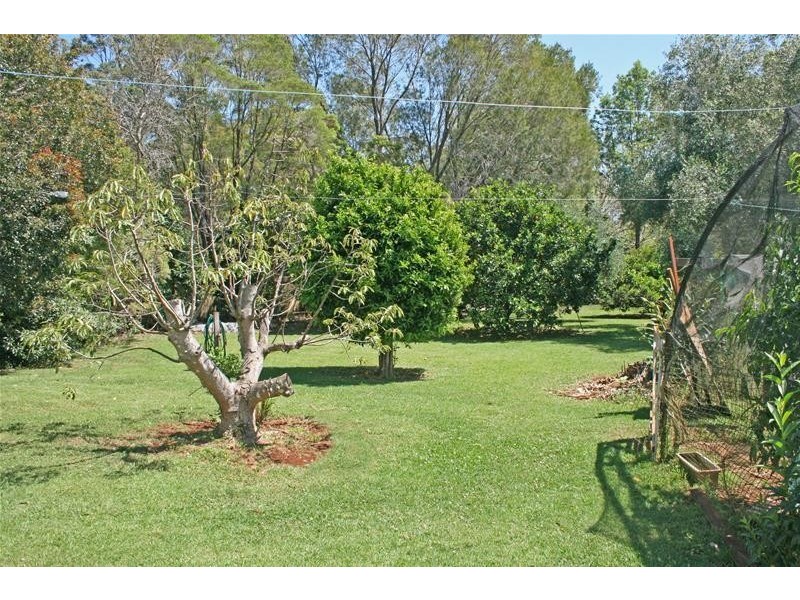 32 Bateke Road, Tamborine Mountain QLD 4272