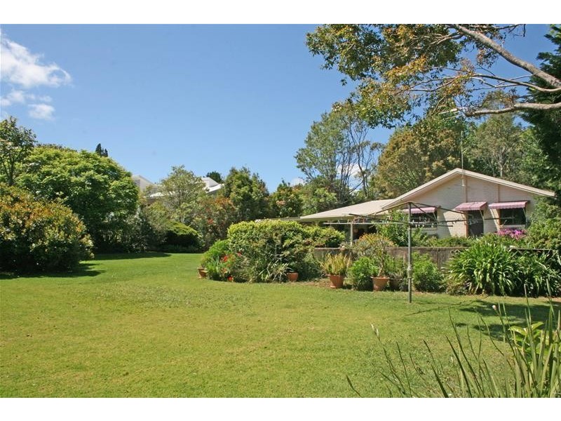 32 Bateke Road, Tamborine Mountain QLD 4272