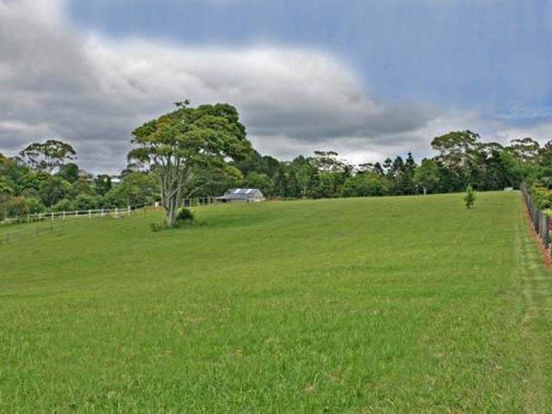 24 Benowa Street, Tamborine Mountain QLD 4272