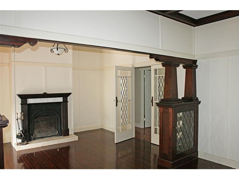 77 FREEMONT Drive, North Tamborine QLD 4272