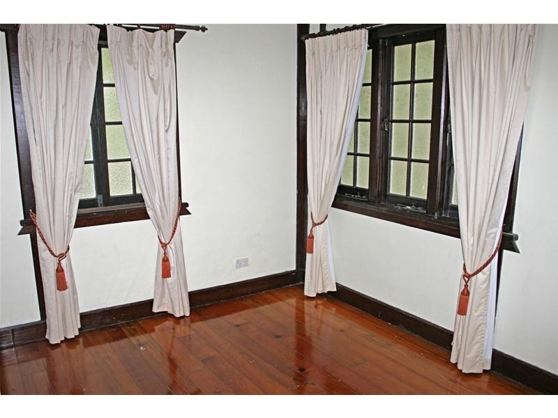 77 FREEMONT Drive, North Tamborine QLD 4272