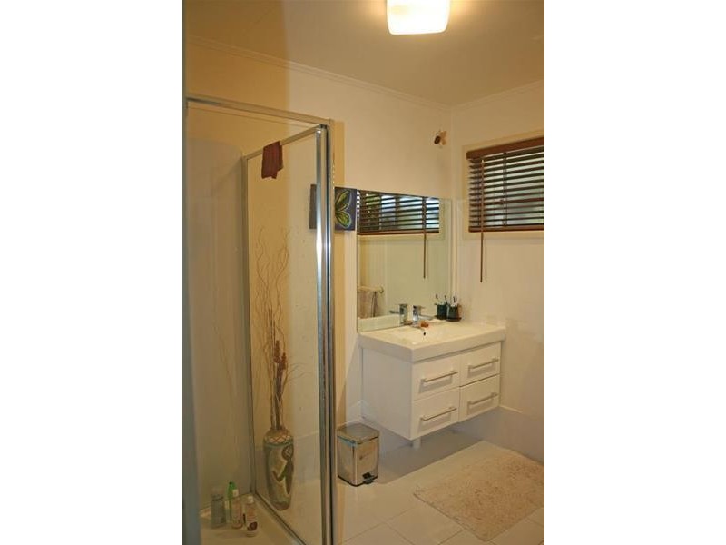 Eagle Heights QLD 4271