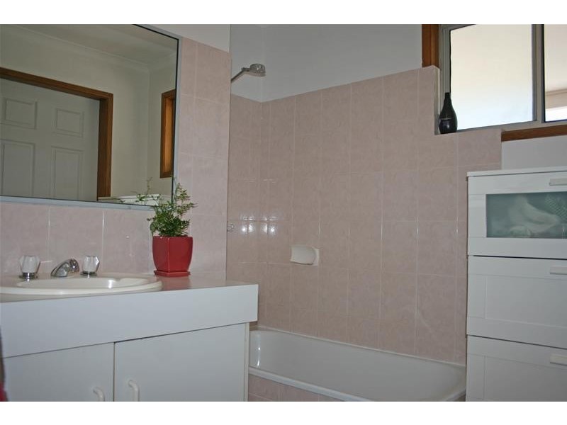 Eagle Heights QLD 4271