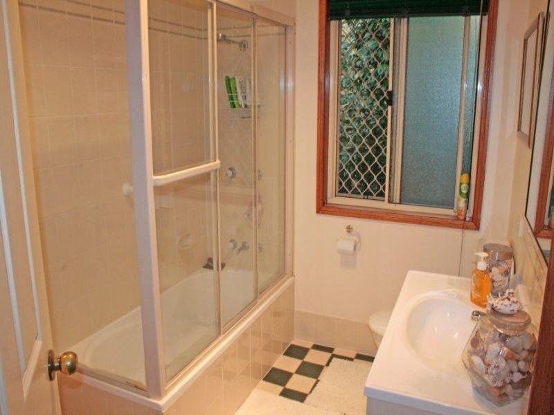 Eagle Heights QLD 4271