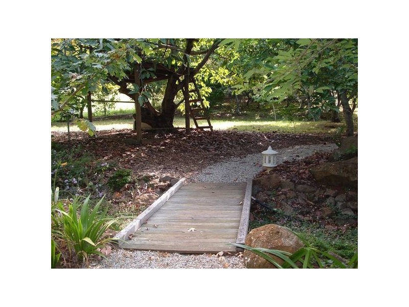 Eagle Heights QLD 4271