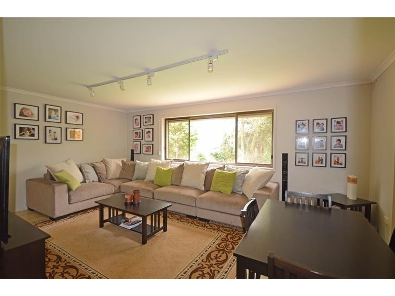 84 Eagle Heights Road, Eagle Heights QLD 4271