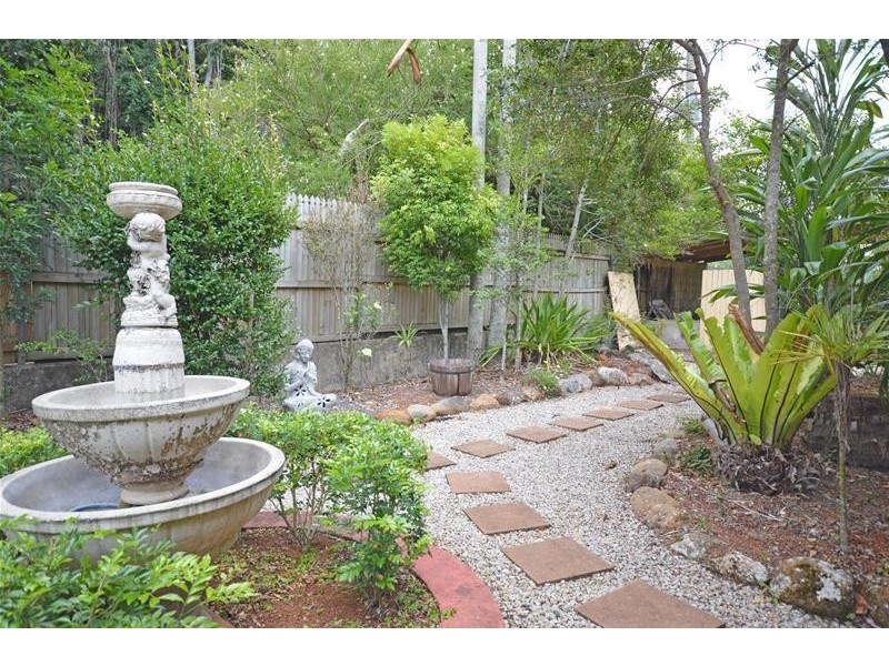 84 Eagle Heights Road, Eagle Heights QLD 4271