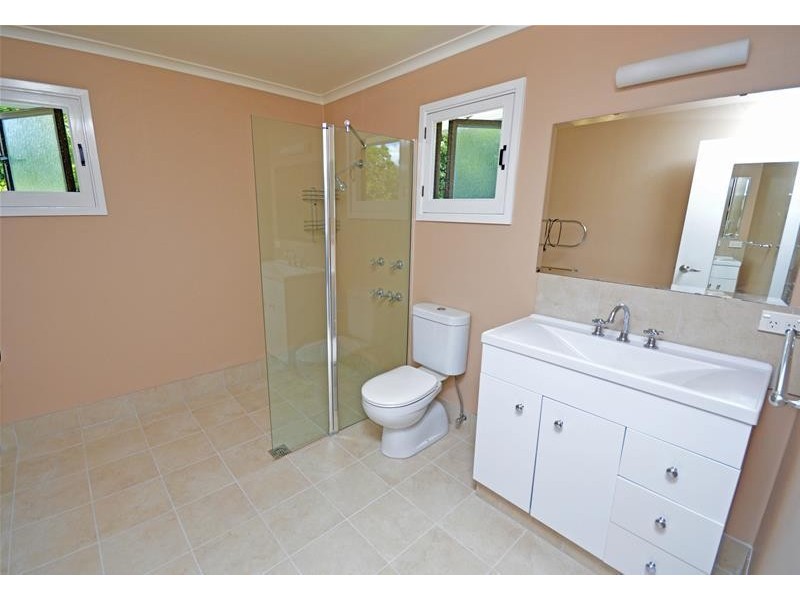 21 Freemont Drive, Tamborine Mountain QLD 4272