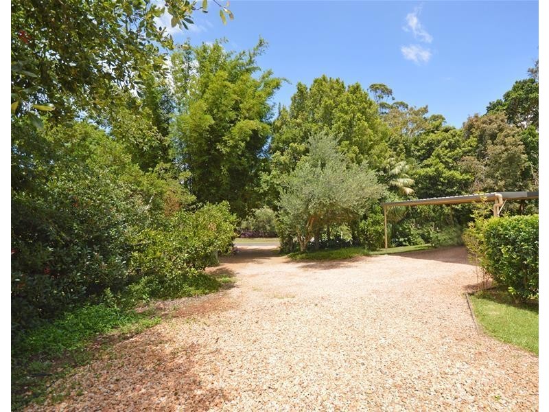 21 Freemont Drive, Tamborine Mountain QLD 4272