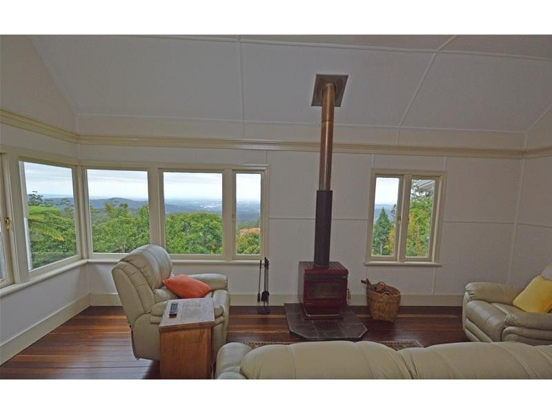 31 Cliff Way, Tamborine Mountain QLD 4272