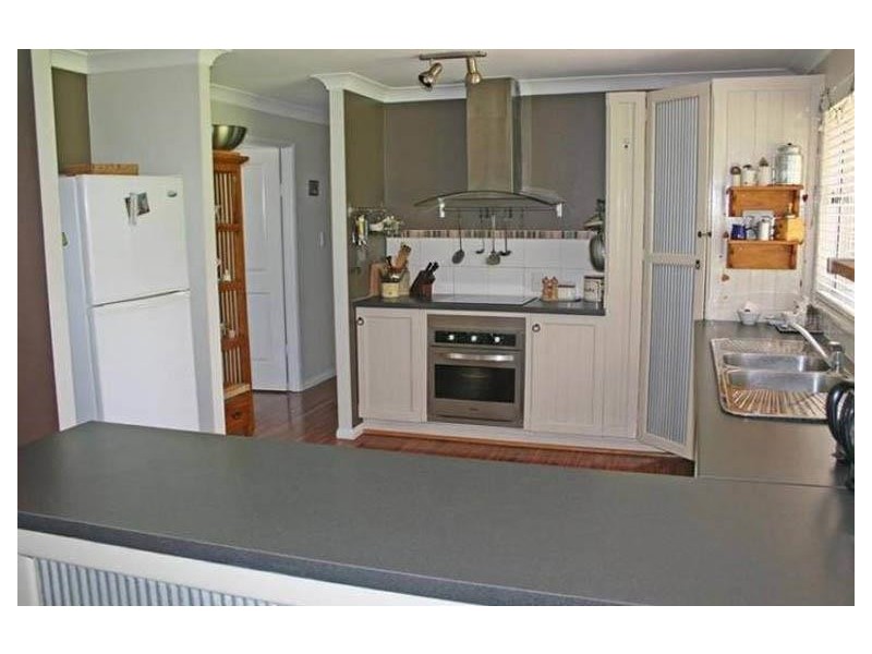 Eagle Heights QLD 4271