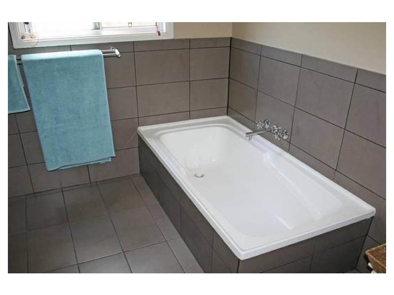 Eagle Heights QLD 4271