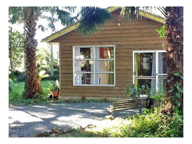 1 Freemont Drive, Tamborine Mountain QLD 4272