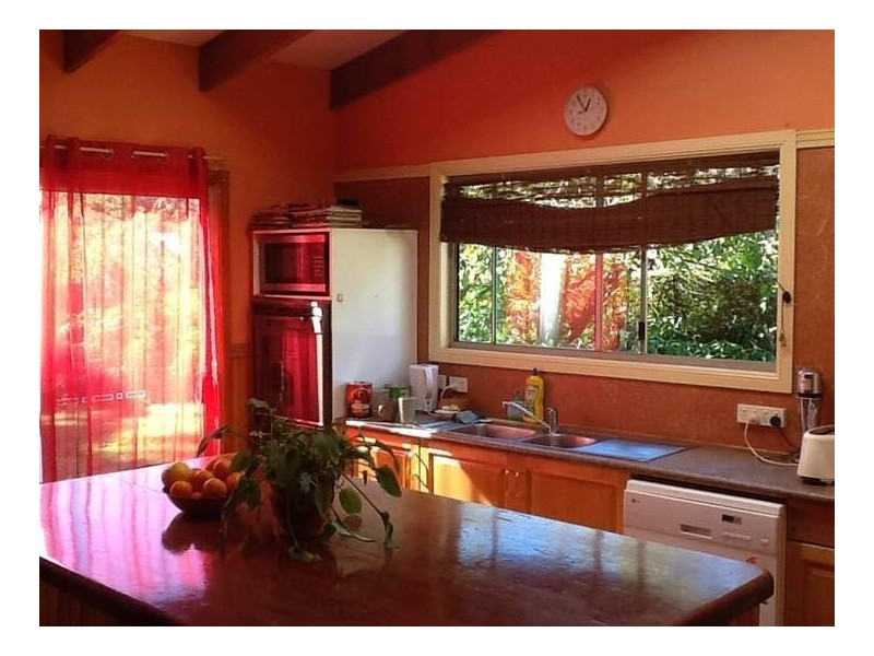 1 Freemont Drive, Tamborine Mountain QLD 4272