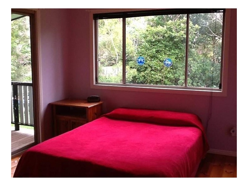 1 Freemont Drive, Tamborine Mountain QLD 4272